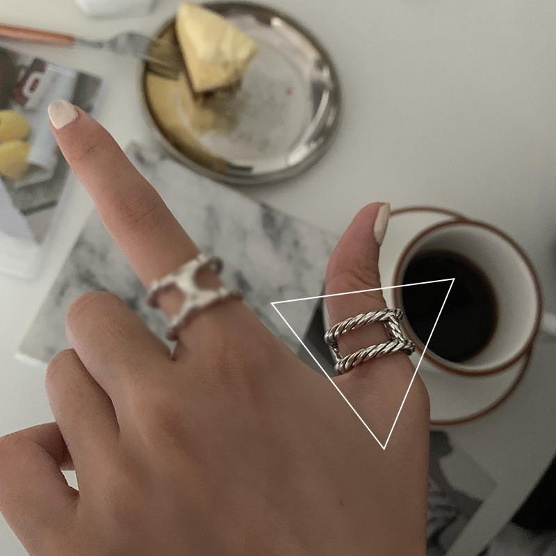 Stylish S925 Silver Braided Design Ring Ideal For Every Occasion Perfect Gift For Her
Stylish S925 Silver Braided Design Ring Ideal For Every Occasion Perfect Gift For Her