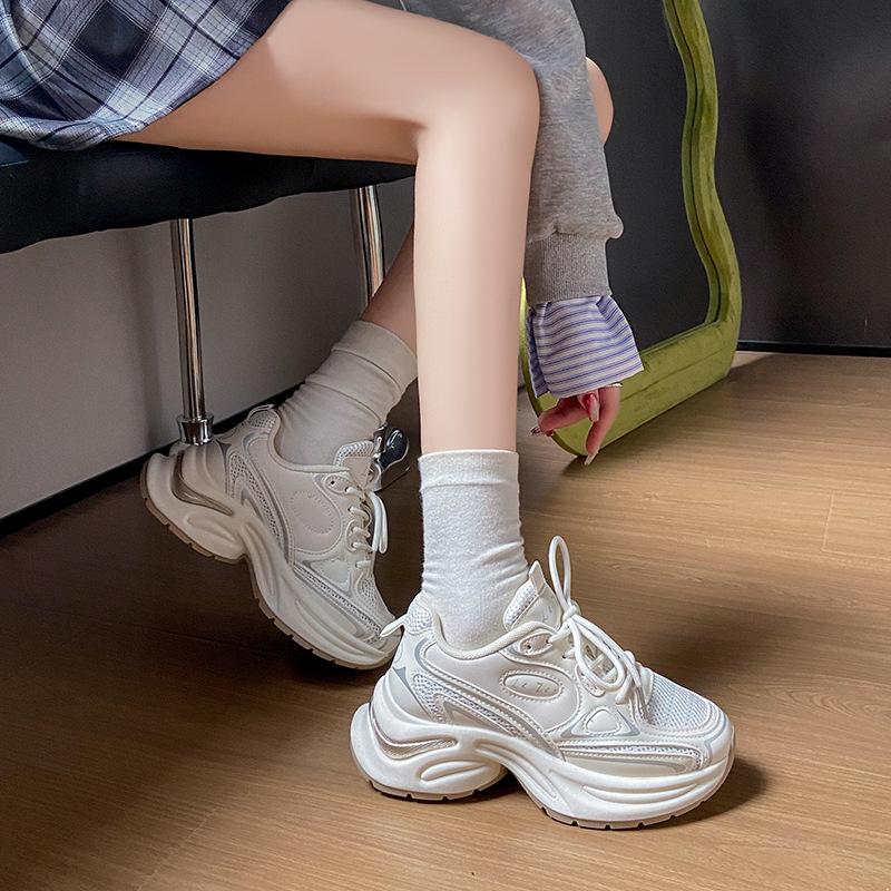 Women s shoes are new dad shoes Women s summer students sports running casual shoes Platform heightening shoes 40 срібний
Women s shoes are new dad shoes Women s summer students sports running casual shoes Platform heightening shoes 40 срібний