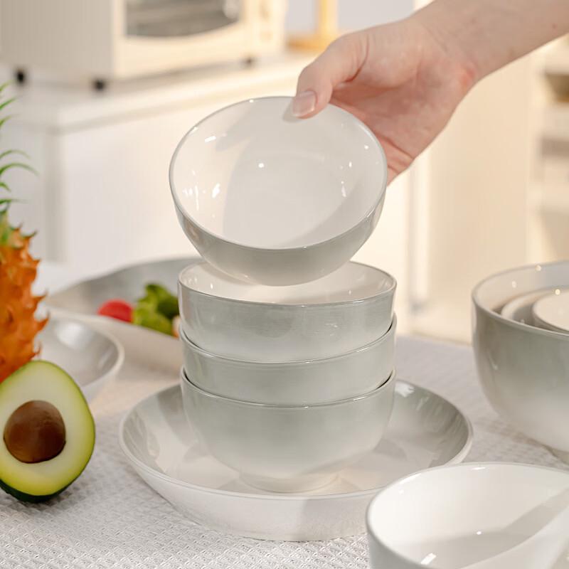 Ru Han Bone China Rice Bowls Set
Ru Han Bone China Rice Bowls Set