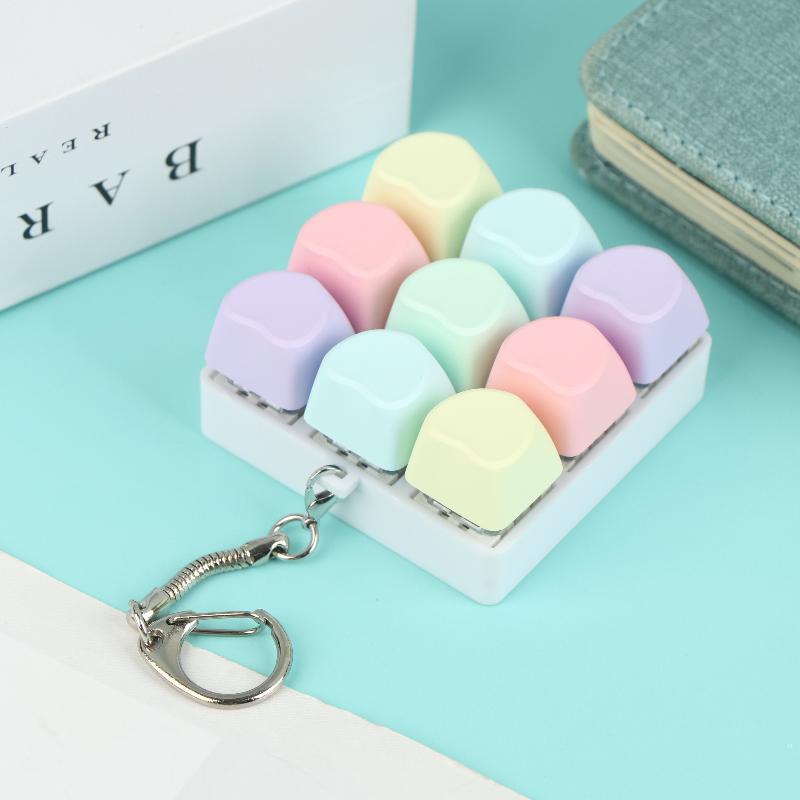 Fun 9 Keys Mechanical Keyboard Keychain Cute Creative Stress Relief Toy Keyring Adult Kid Fidget Toy Bag Pendant Gifts різнокольоровий
Fun 9 Keys Mechanical Keyboard Keychain Cute Creative Stress Relief Toy Keyring Adult Kid Fidget Toy Bag Pendant Gifts різнокольоровий