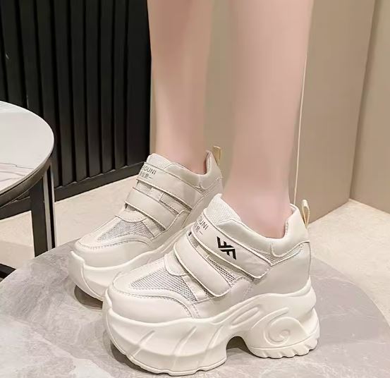 модные летние новые женские кроссовки, увеличивающие рост, папины туфли для женщин, модные 10 см толстая подошва, сетчатая платформа, повседневная спортивная обувь 37 бежевый
модные летние новые женские кроссовки, увеличивающие рост, папины туфли для женщин, модные 10 см толстая подошва, сетчатая платформа, повседневная спортивная обувь 37 бежевый