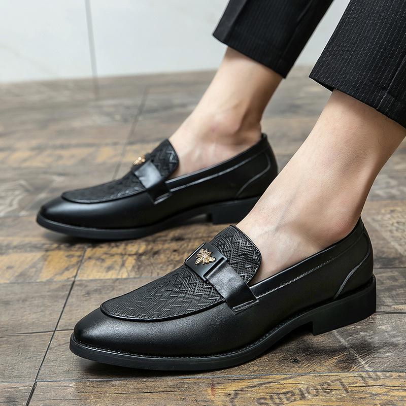 Men s business dress leather shoes men s Korean version of trend fashion British style one pedal summer breathable casual men s shoes 38 чорний
Men s business dress leather shoes men s Korean version of trend fashion British style one pedal summer breathable casual men s shoes 38 чорний