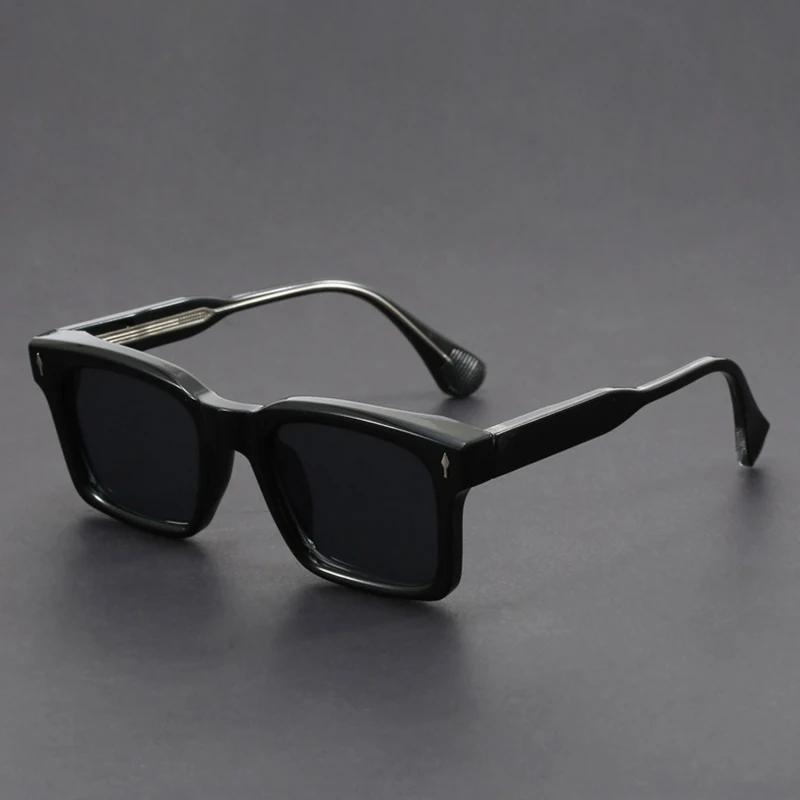 Fashion Brand Designer Luxury Sunglasses Men Women Outdoor Rays Square Glasses Shades New Trendy Travel Vintage Sunglasses
Fashion Brand Designer Luxury Sunglasses Men Women Outdoor Rays Square Glasses Shades New Trendy Travel Vintage Sunglasses