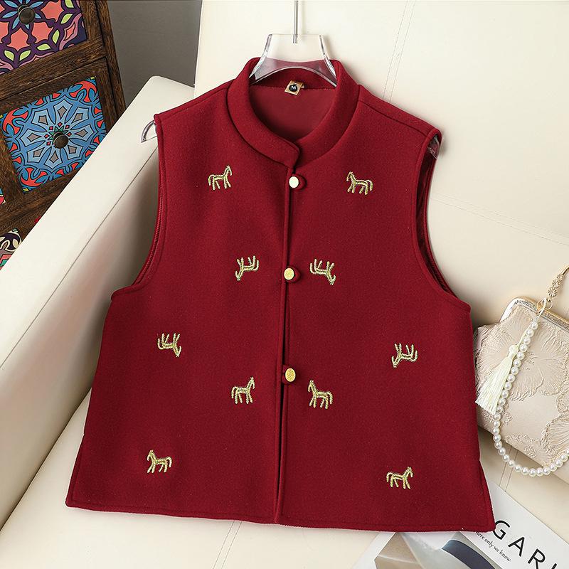 Stylish Double-Sided Wool Coat with Chinese-Inspired Red Embroidered Vest Large червоний
Stylish Double-Sided Wool Coat with Chinese-Inspired Red Embroidered Vest Large червоний