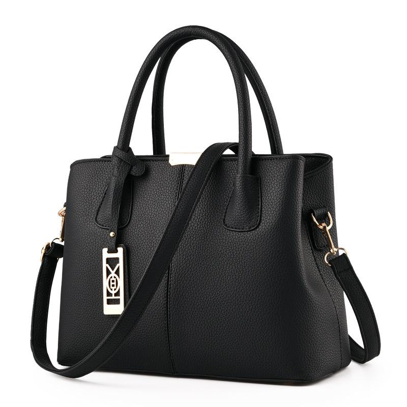 Bag Women s 2025 New Women s Bag Trendy Fashion One Shoulder Oblique Span Bag Simple Large Capacity Handbag Women s Bag бордовий
Bag Women s 2025 New Women s Bag Trendy Fashion One Shoulder Oblique Span Bag Simple Large Capacity Handbag Women s Bag бордовий
