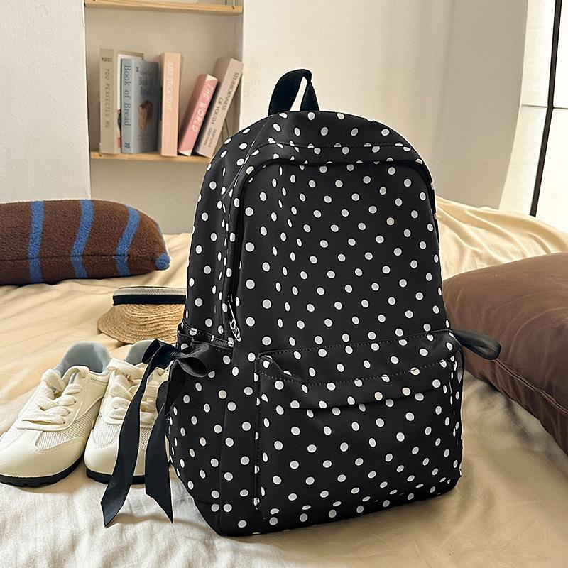 Japanese casual girl bow decorative schoolbag female junior high school student soft sister backpack lightweight school backpack чорний
Japanese casual girl bow decorative schoolbag female junior high school student soft sister backpack lightweight school backpack чорний