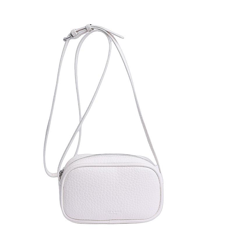 New Style Simple Niche Camera Bag Women Pure Color Commuter Shoulder Large Capacity Casual Cross-section Small Square білий
New Style Simple Niche Camera Bag Women Pure Color Commuter Shoulder Large Capacity Casual Cross-section Small Square білий