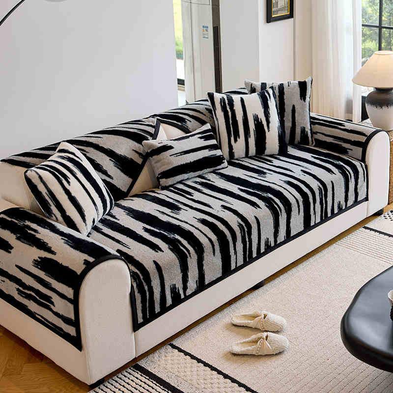 Light Luxury High-End Net Red Leather Sofa Pad, Thickened Plush Non-Slip Seat Cushion Cover In Winter, New Cover Cloth Towel In Autumn And Winter 70*70cm
Light Luxury High-End Net Red Leather Sofa Pad, Thickened Plush Non-Slip Seat Cushion Cover In Winter, New Cover Cloth Towel In Autumn And Winter 70*70cm