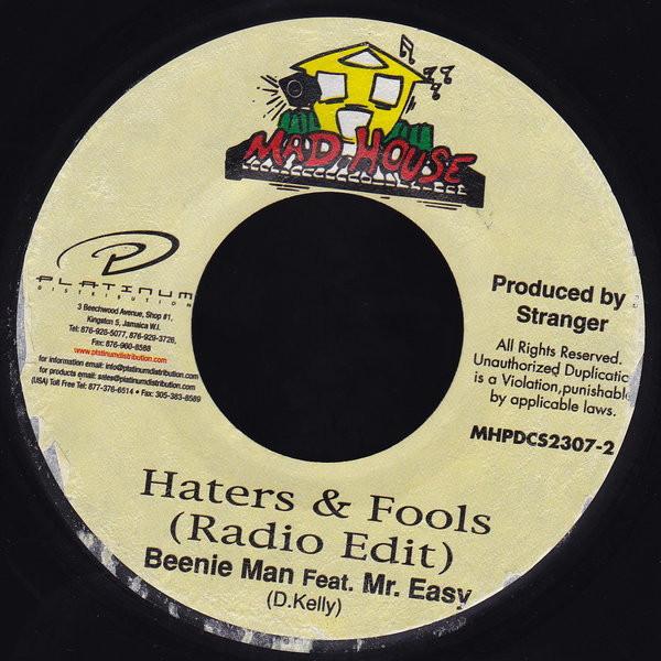 7inch Record BEENIE MAN, MR. EASY - Haters & Fools MHPDCS23072 Mad House 1999 Jamaica Reggae, Ska & Dub Used
7inch Record BEENIE MAN, MR. EASY - Haters & Fools MHPDCS23072 Mad House 1999 Jamaica Reggae, Ska & Dub Used