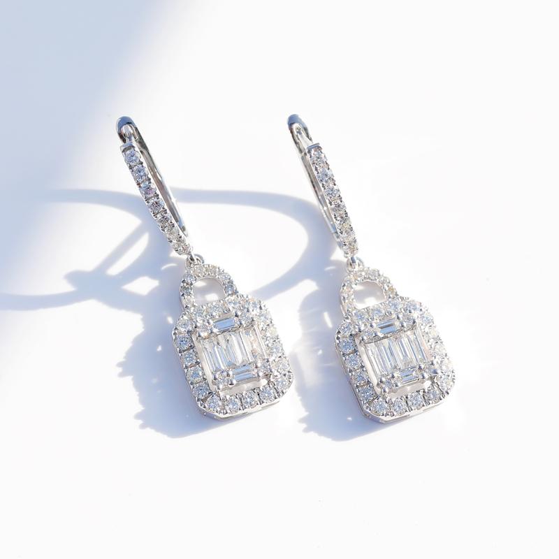 Huitan Delicate Pendent Drop Earring Female Accessories Copper Color Cubic Zirconia Dancing Party Engage Women Earring Dropship WHITE
Huitan Delicate Pendent Drop Earring Female Accessories Copper Color Cubic Zirconia Dancing Party Engage Women Earring Dropship WHITE