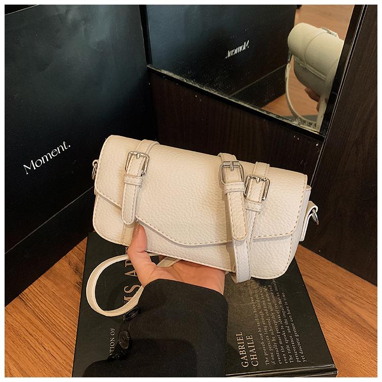 Модная сумка Женская новая универсальная сумка через плечо Повседневная сумка-мессенджер бежевый
Модная сумка Женская новая универсальная сумка через плечо Повседневная сумка-мессенджер бежевый