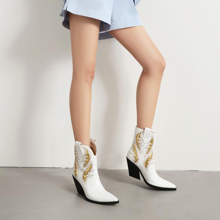 Retro Rivet Mid Heel Women s Boots
Retro Rivet Mid Heel Women s Boots