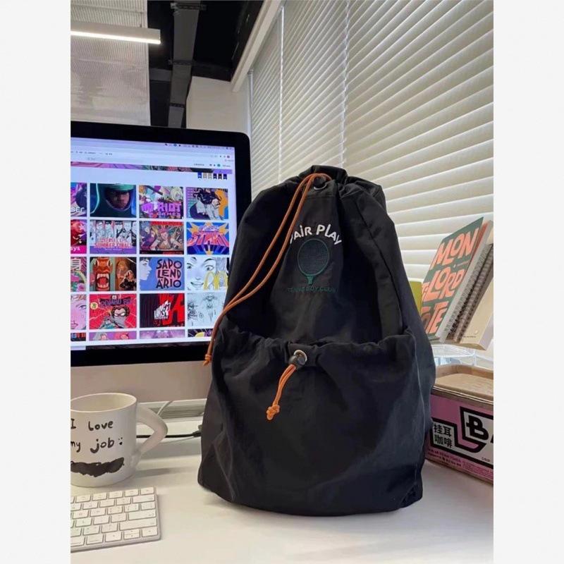 Lightweight Large Capacity Badminton & Tennis Racket Backpack for Men and Women, Double Shoulder Drawstring School Bag for Sports Travel Default чорний
Lightweight Large Capacity Badminton & Tennis Racket Backpack for Men and Women, Double Shoulder Drawstring School Bag for Sports Travel Default чорний