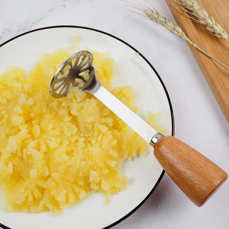 Stainless Steel Pressed Potato Masher Ricers puree Juice Maker Potato Pusher Smooth Mashed Potatoes Crusher Kitchen accessories
Stainless Steel Pressed Potato Masher Ricers puree Juice Maker Potato Pusher Smooth Mashed Potatoes Crusher Kitchen accessories