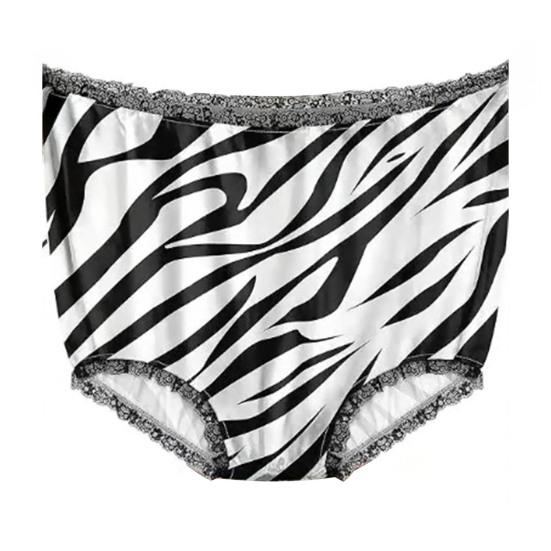 Granny Panties Gag Gift for Women Funny Oversized Novelty Underwear Prank Giant Granny Panties for Halloween Christmas Parties White Elephant Gifts C
Granny Panties Gag Gift for Women Funny Oversized Novelty Underwear Prank Giant Granny Panties for Halloween Christmas Parties White Elephant Gifts C