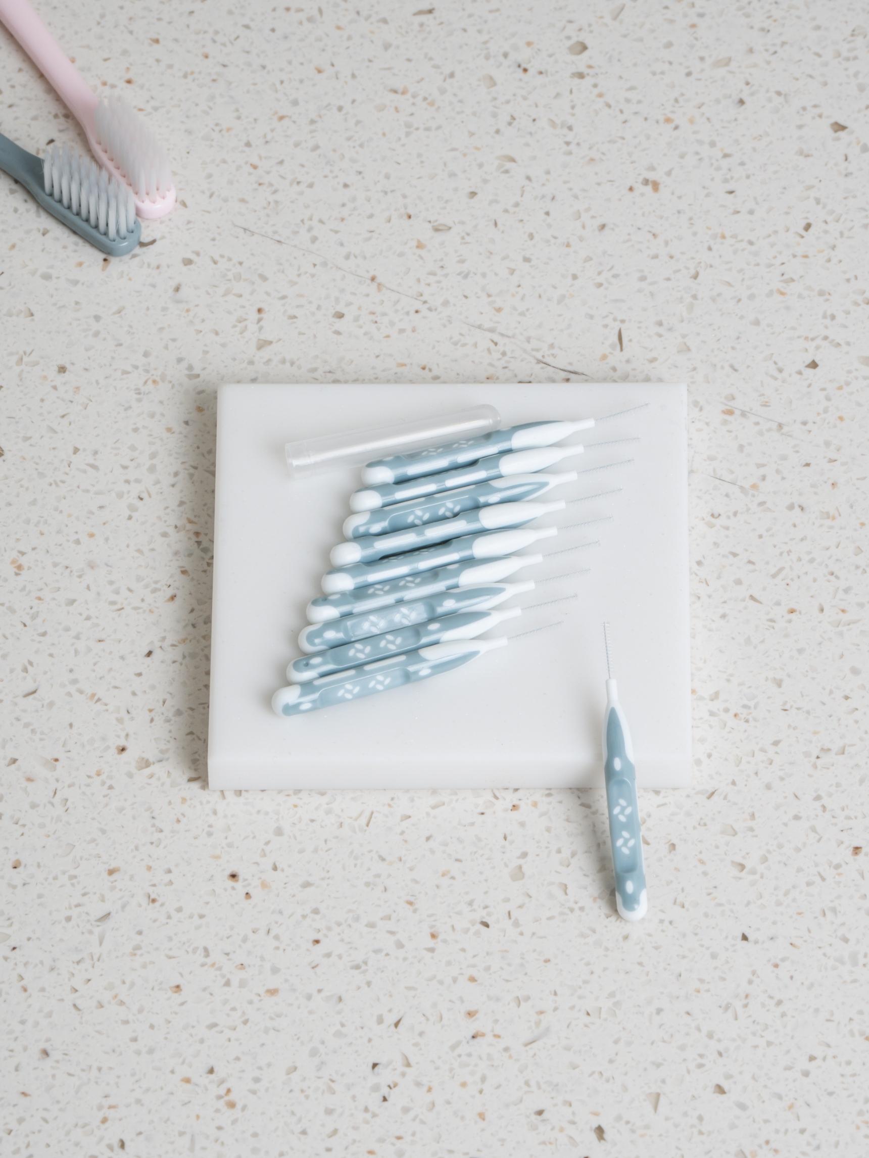 I-Shape Dual-Tone Interdental Brush SSSS, 10-Count Pack 1ea
I-Shape Dual-Tone Interdental Brush SSSS, 10-Count Pack 1ea