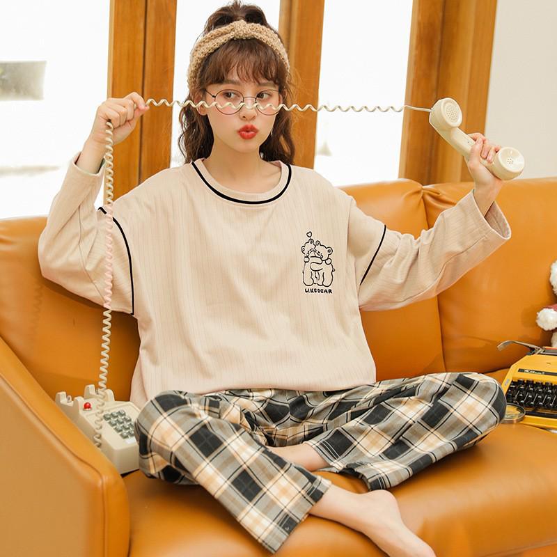 Women s High-End Cotton Pajama Set - Long-Sleeved, Long Pants, Casual Home or Dorm Wear for Spring and Autumn L (95-115 jin)
Women s High-End Cotton Pajama Set - Long-Sleeved, Long Pants, Casual Home or Dorm Wear for Spring and Autumn L (95-115 jin)