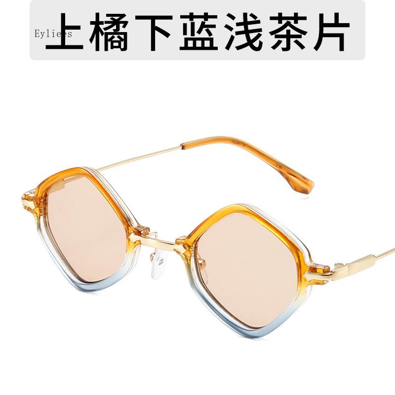 Retro Small Polygon Square Women Sunglasses Fashion Clear Ocean Gradient Lens Shades UV400 Men Trending Punk Sun Glasses
Retro Small Polygon Square Women Sunglasses Fashion Clear Ocean Gradient Lens Shades UV400 Men Trending Punk Sun Glasses