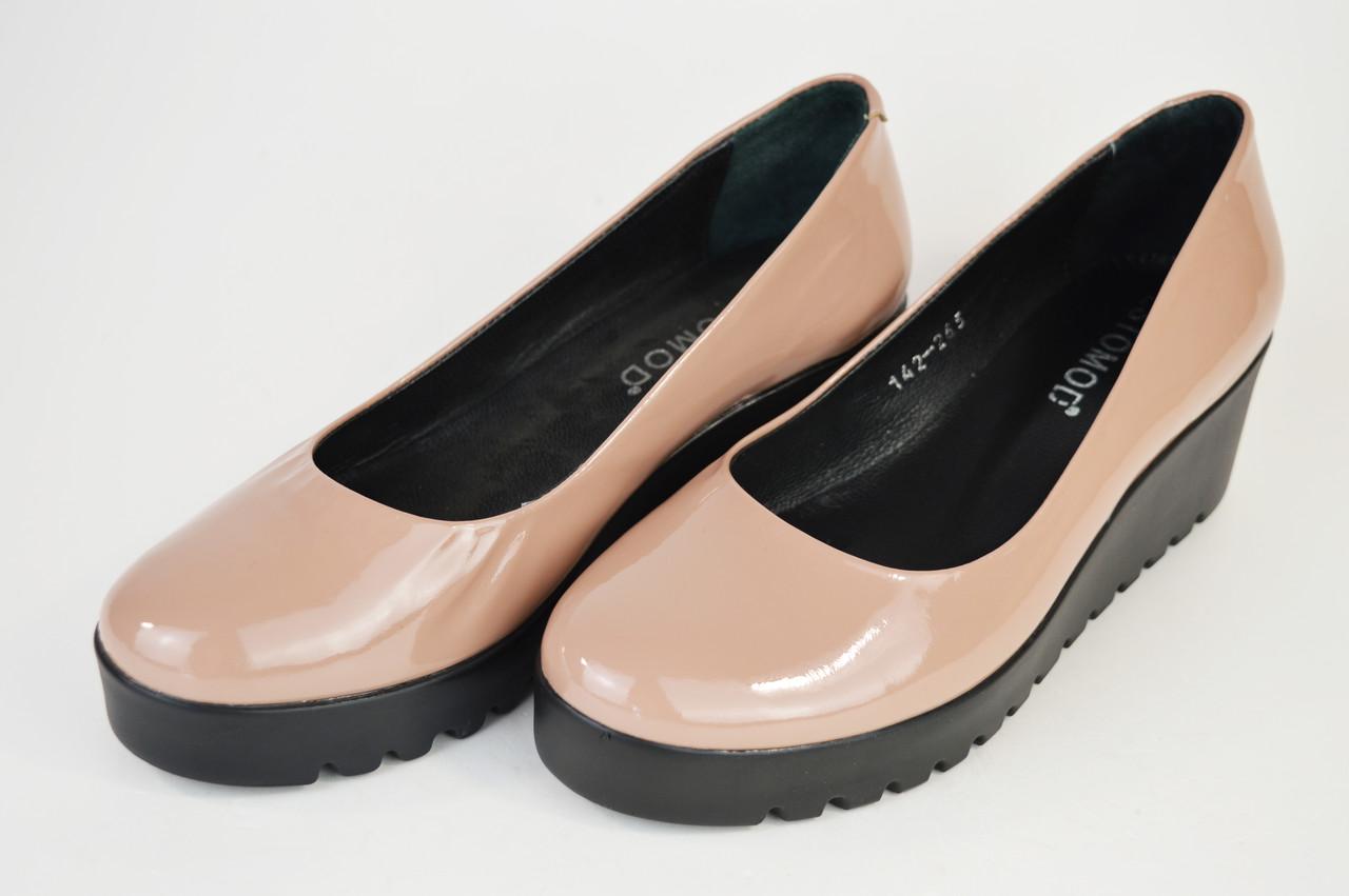 Туфлі Estomod 142 37 Платина 37 рожевий колір бежевий
Туфлі Estomod 142 37 Платина 37 рожевий колір бежевий