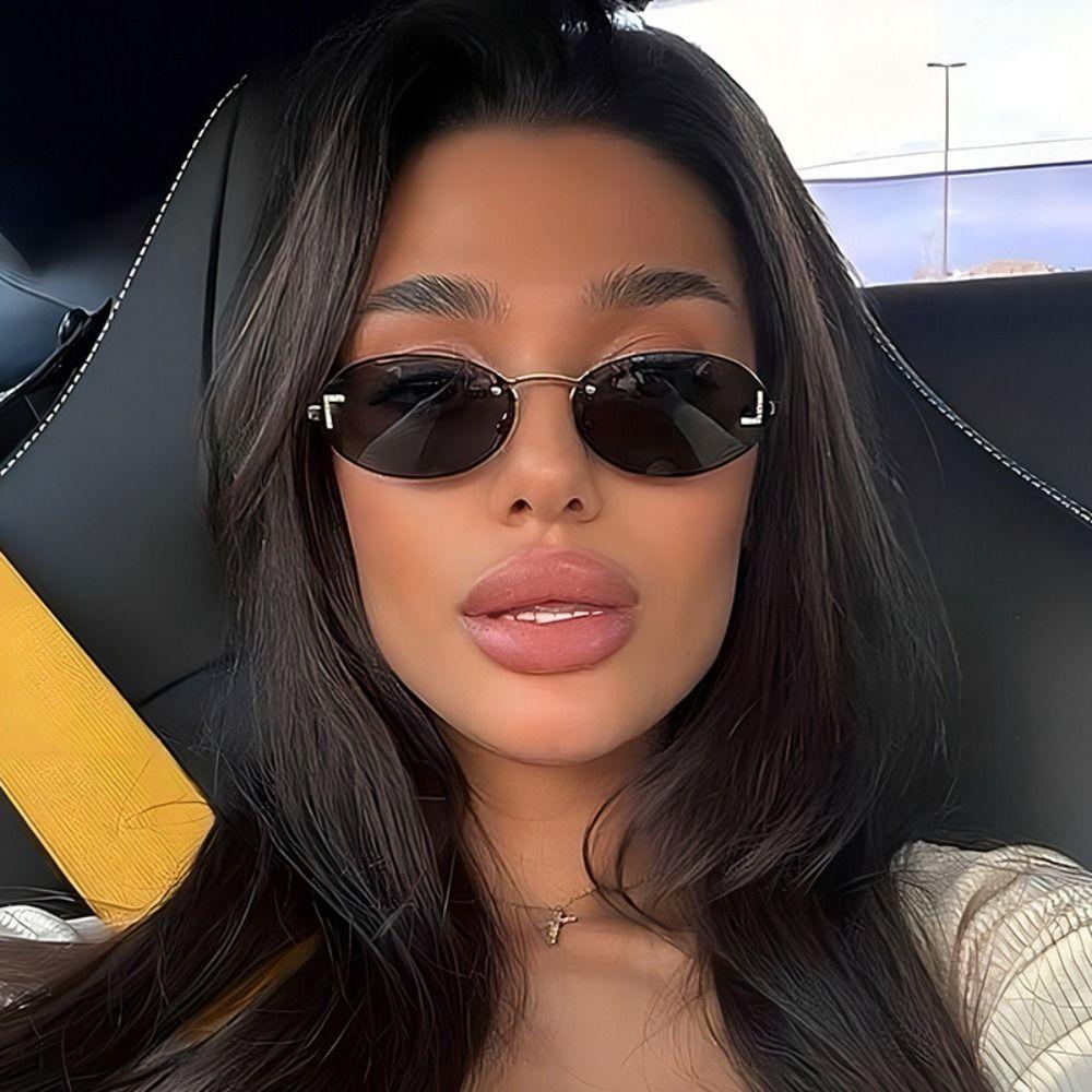 UV400 Protection Oval Sunglasses Letter Decor Cat Eye Eyewear for Women & Men Blue Pink
UV400 Protection Oval Sunglasses Letter Decor Cat Eye Eyewear for Women & Men Blue Pink