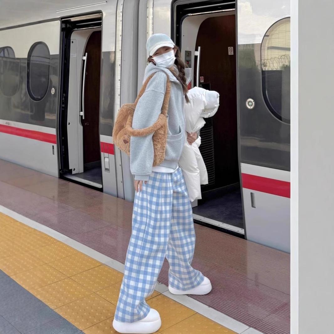 Women s High-Waisted Blue Plaid Wide-Leg Pants - Spring/Autumn 2025 Collection L Premium синій
Women s High-Waisted Blue Plaid Wide-Leg Pants - Spring/Autumn 2025 Collection L Premium синій