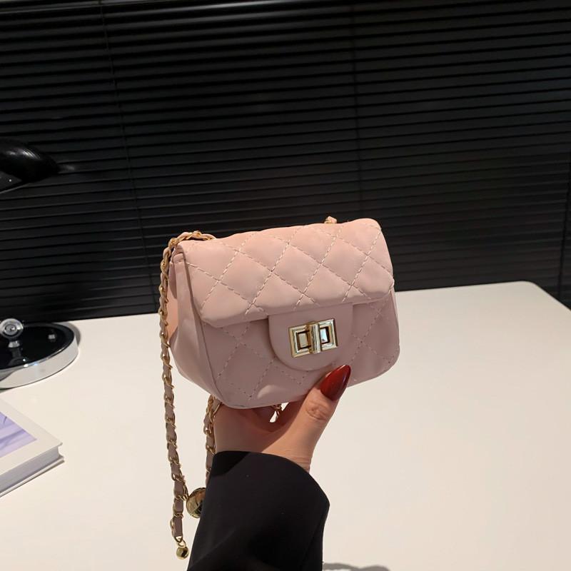 Chic And Stylish Women s Small Square Bag In Black White Pink Silver Perfect For Everyday Use рожевий
Chic And Stylish Women s Small Square Bag In Black White Pink Silver Perfect For Everyday Use рожевий