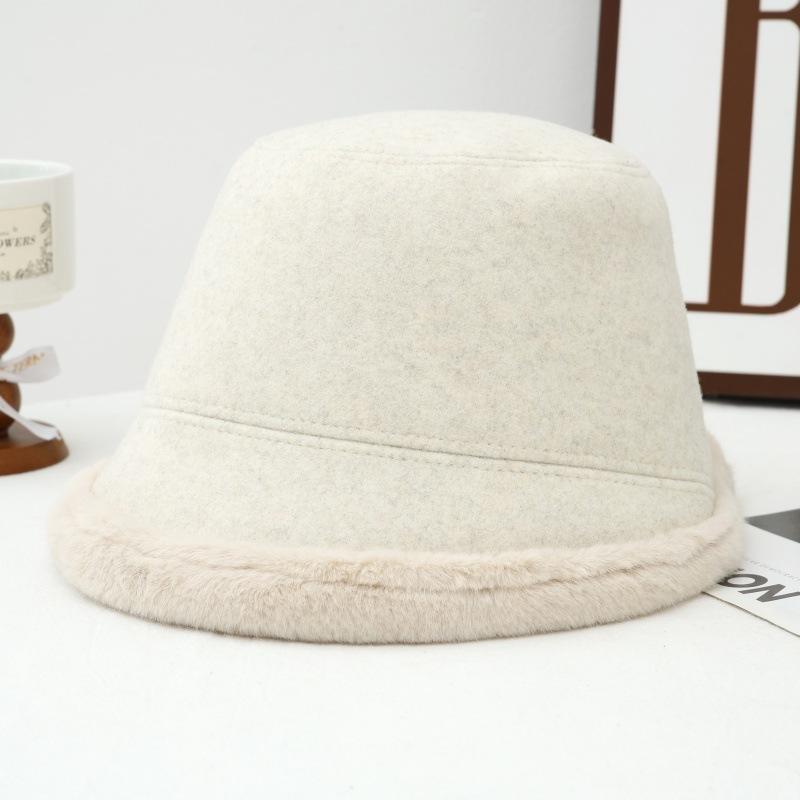 Новая женская осенне-зимняя плюшевая утолщенная шляпа-ведро, ветрозащитная шляпа-панама, ветрозащитная теплая шляпа для катания на лыжах, бега, велоспорта one size
Новая женская осенне-зимняя плюшевая утолщенная шляпа-ведро, ветрозащитная шляпа-панама, ветрозащитная теплая шляпа для катания на лыжах, бега, велоспорта one size