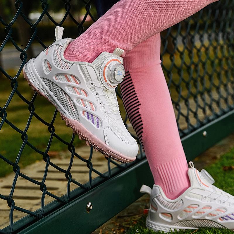 New rotating button children s football shoes non-slip girls primary school boys games tf broken nails girls training shoes 39
New rotating button children s football shoes non-slip girls primary school boys games tf broken nails girls training shoes 39