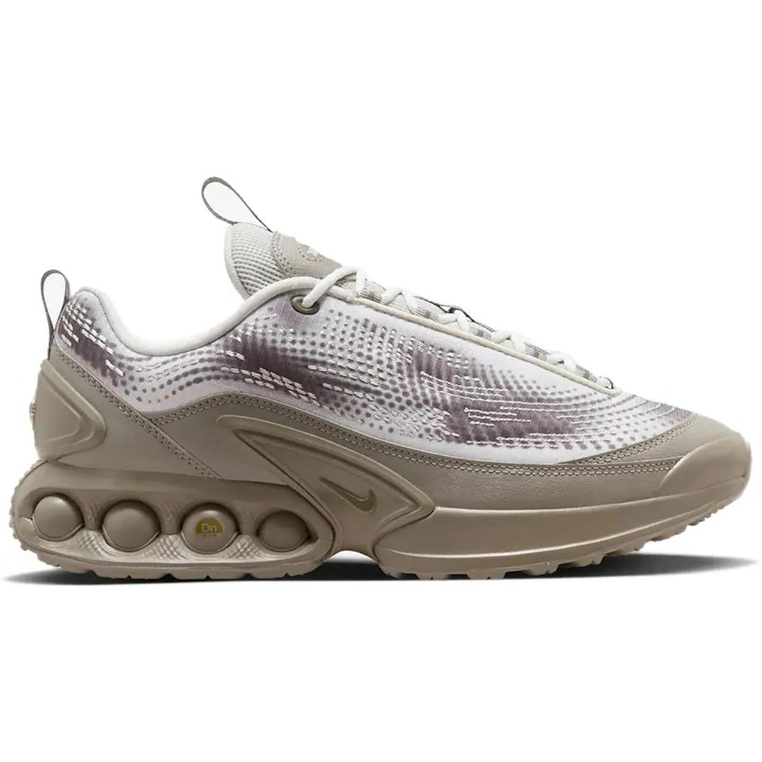 Sneaker Nike Air Max Dn SP size Light Bone Light Taupe(HQ0912-001) 43
Sneaker Nike Air Max Dn SP size Light Bone Light Taupe(HQ0912-001) 43