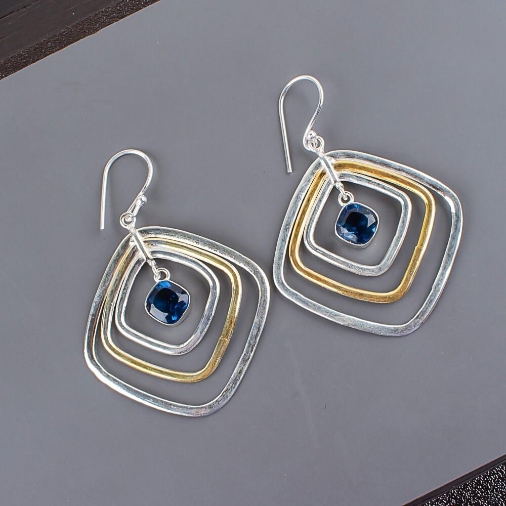 London Blue Topaz Gemstone 925 Sterling Silver Handmade Jewelry Earrings 2.44 EE-70-10
London Blue Topaz Gemstone 925 Sterling Silver Handmade Jewelry Earrings 2.44 EE-70-10