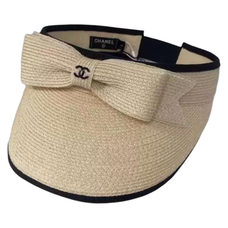 CHANEL Retro Elegant Straw Sun Hat Women s Beige чорний
CHANEL Retro Elegant Straw Sun Hat Women s Beige чорний
