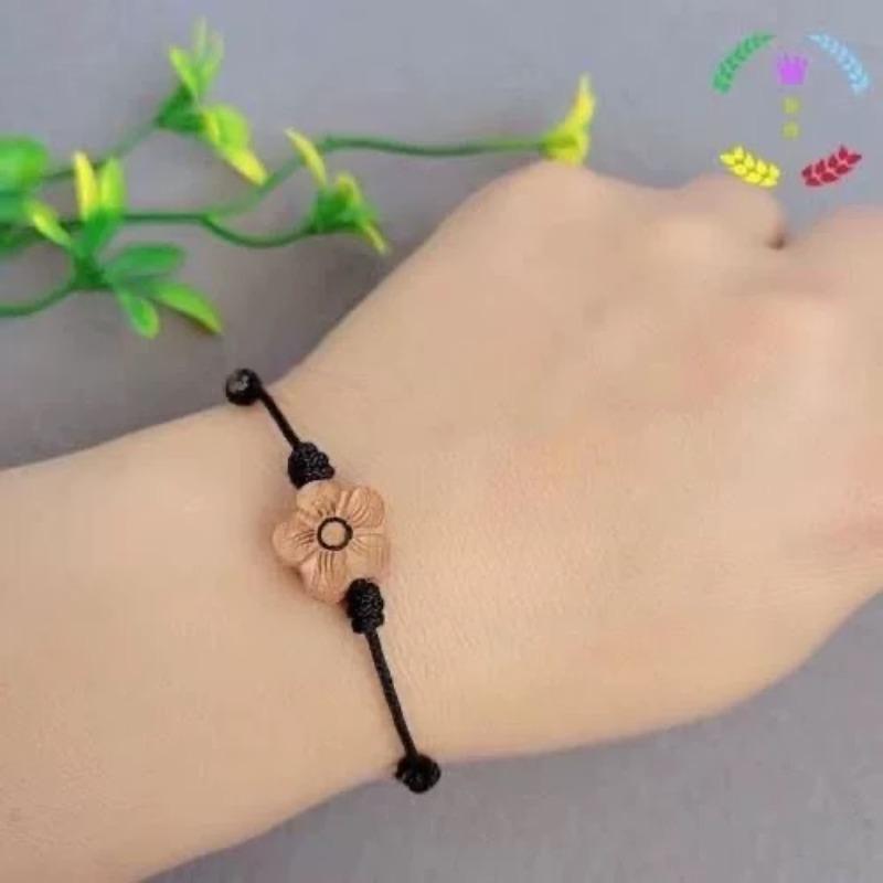 Flower and Peach Wood Carved Plum Blossom Red String Bracelet, Hand-woven Bracelet Made of String, Lucky Bracelet Crafted By Hand Black rope
Flower and Peach Wood Carved Plum Blossom Red String Bracelet, Hand-woven Bracelet Made of String, Lucky Bracelet Crafted By Hand Black rope