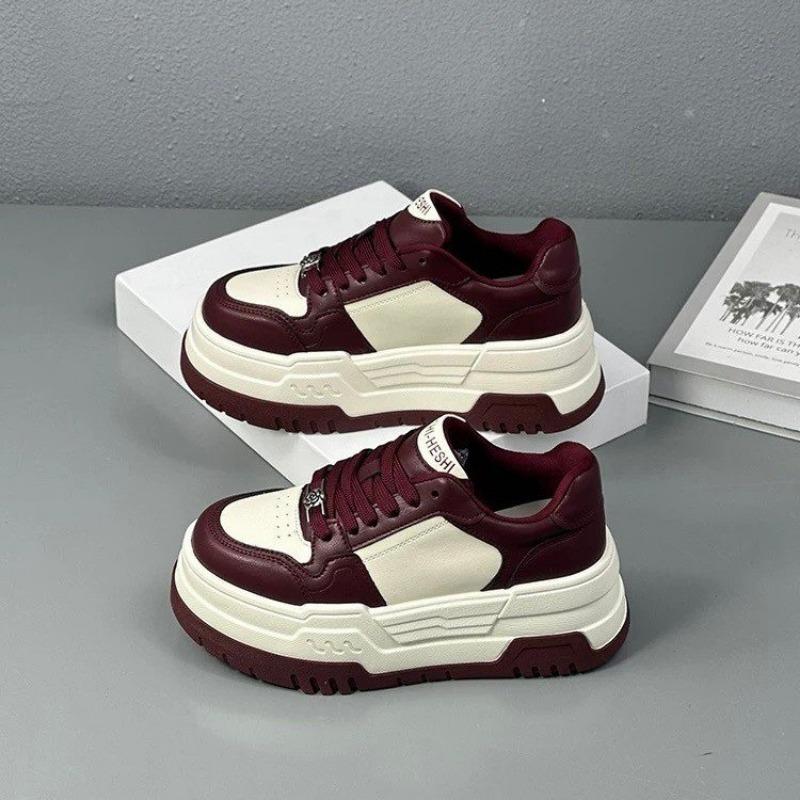 2024 Осень Новые женские спортивные туфли на толстой подошве Модные повседневные нескользящие вулканизированные туфли Кроссовки женские 35
2024 Осень Новые женские спортивные туфли на толстой подошве Модные повседневные нескользящие вулканизированные туфли Кроссовки женские 35