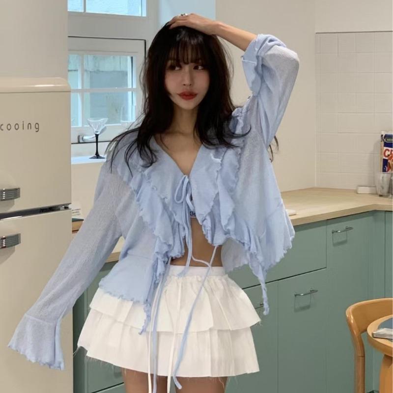 Korean Early Spring New Design Sweet Lace-up Trumpet Sleeve Long-sleeved Cardigan Blouse Onesize синий
Korean Early Spring New Design Sweet Lace-up Trumpet Sleeve Long-sleeved Cardigan Blouse Onesize синий