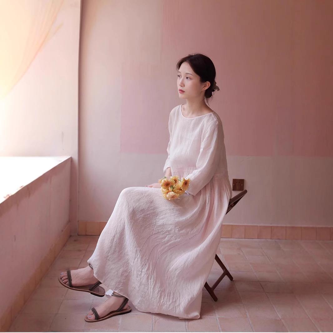 Vintage-Inspired Pink Sheer Watercolor Hemp Dress Medium
Vintage-Inspired Pink Sheer Watercolor Hemp Dress Medium