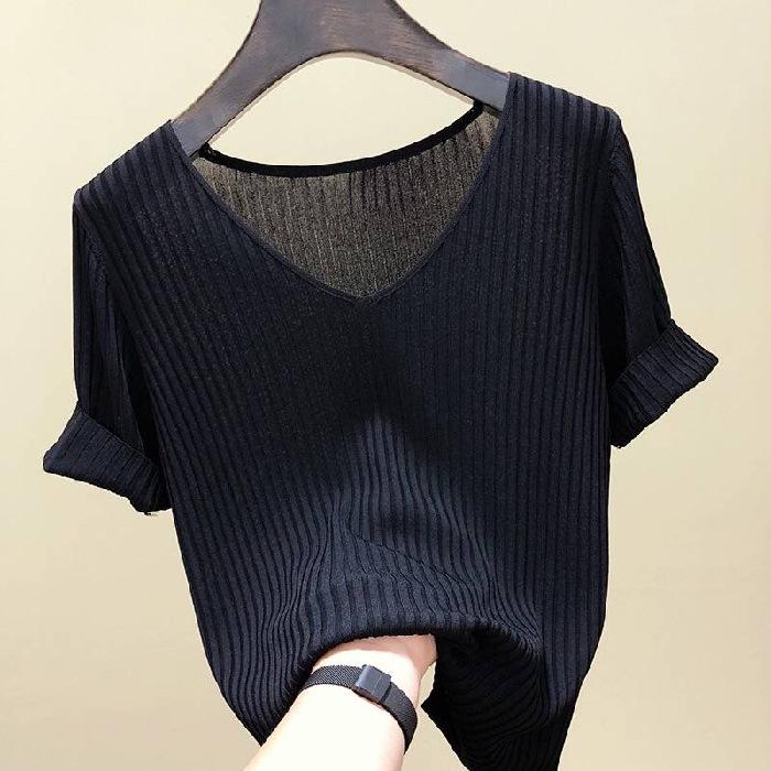2026 Spring/Summer Women s Trendy Ice Silk V-neck Black T-shirt - Loose Fit, Short Sleeve, Solid Color One Size чёрный
2026 Spring/Summer Women s Trendy Ice Silk V-neck Black T-shirt - Loose Fit, Short Sleeve, Solid Color One Size чёрный