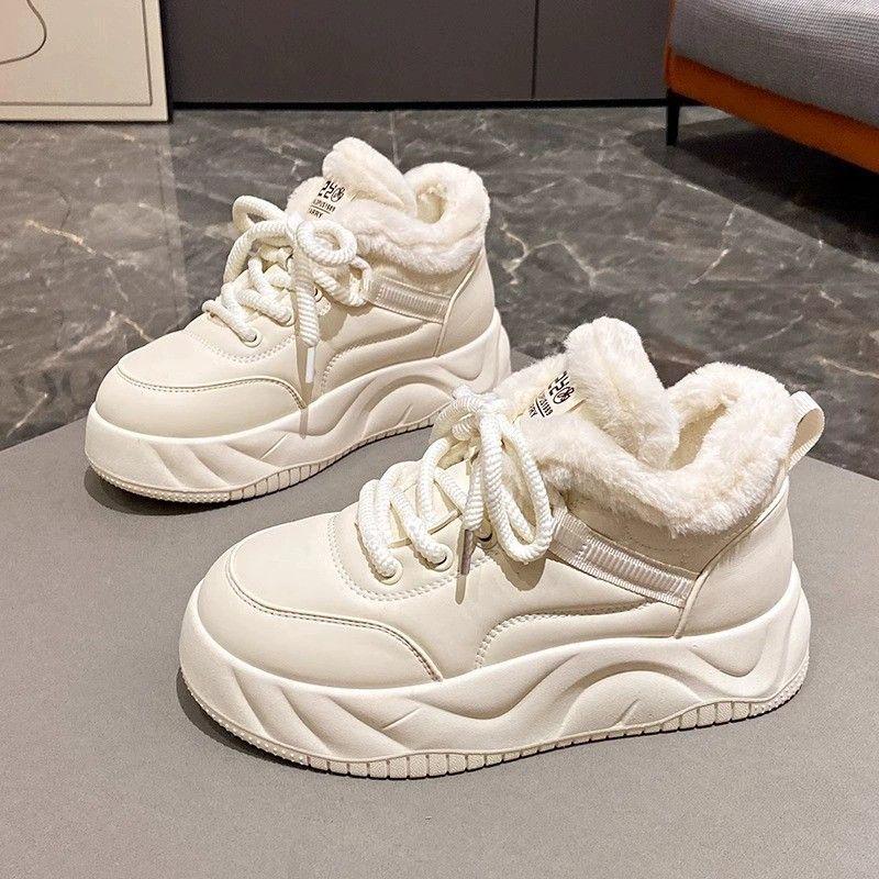 Повседневные зимние кроссовки на толстой подошве с флисовой подкладкой и увеличением роста 40
Повседневные зимние кроссовки на толстой подошве с флисовой подкладкой и увеличением роста 40