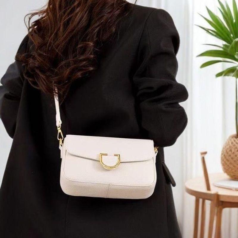 Genuine Leather Underarm Bag Women 2025 New Summer High Sense Niche Fashion Casual All-matching Cow Shoulder Messenger Bag White
Genuine Leather Underarm Bag Women 2025 New Summer High Sense Niche Fashion Casual All-matching Cow Shoulder Messenger Bag White