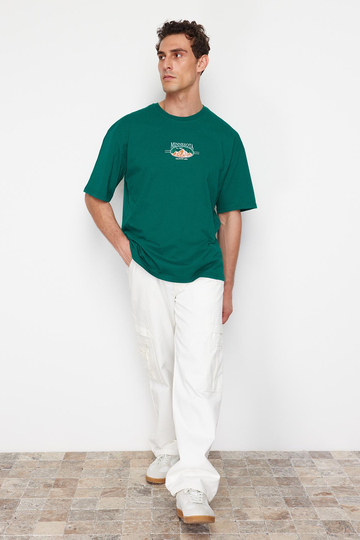 Men s Fashion New T-Shirt Emerald Green Men s Oversize Wide Cut Landscape Embroidered 100% Cotton T-Shirt
Men s Fashion New T-Shirt Emerald Green Men s Oversize Wide Cut Landscape Embroidered 100% Cotton T-Shirt