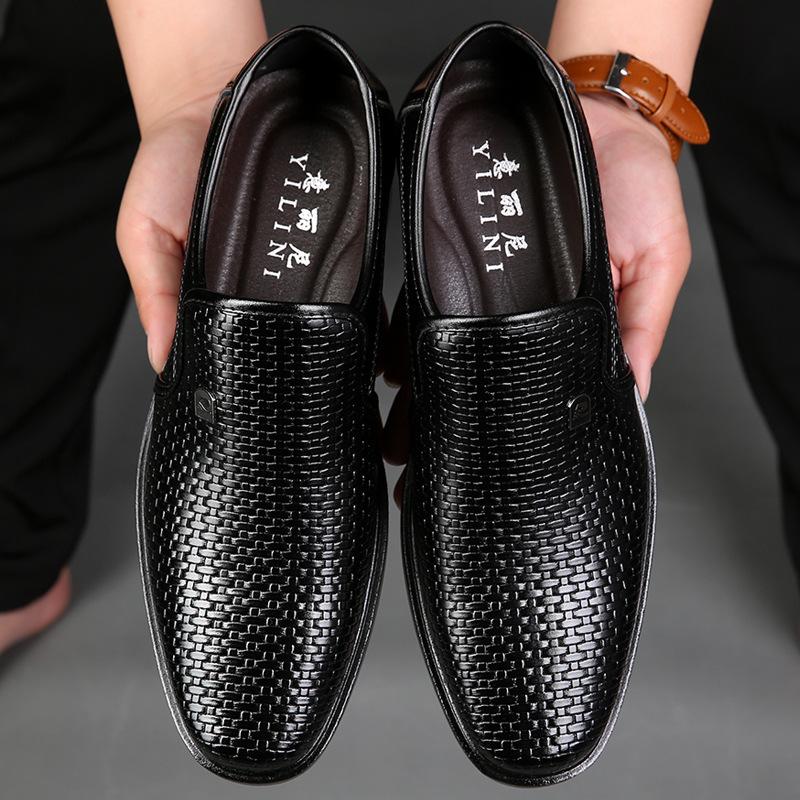 Men s PU Leather Shoes Hollow Sandals Summer Breathable Hole Shoes Men Slip-ons Casual Business Dress Shoes Zapatos De Hombre 38 чёрный
Men s PU Leather Shoes Hollow Sandals Summer Breathable Hole Shoes Men Slip-ons Casual Business Dress Shoes Zapatos De Hombre 38 чёрный