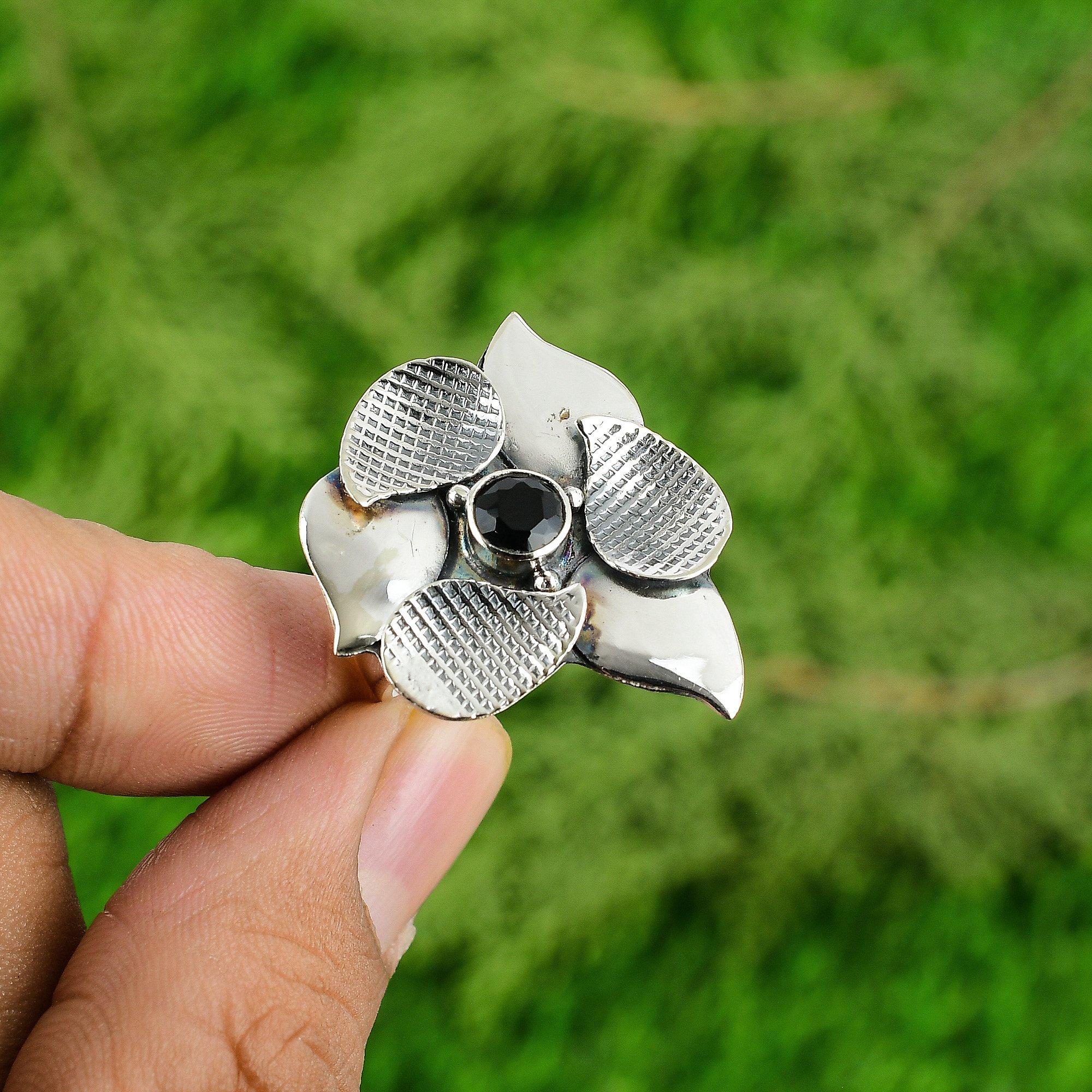 Sterling Silver Round Black Onyx Stone Promise Statement Flower Root Chakra Ring Adjustable
Sterling Silver Round Black Onyx Stone Promise Statement Flower Root Chakra Ring Adjustable