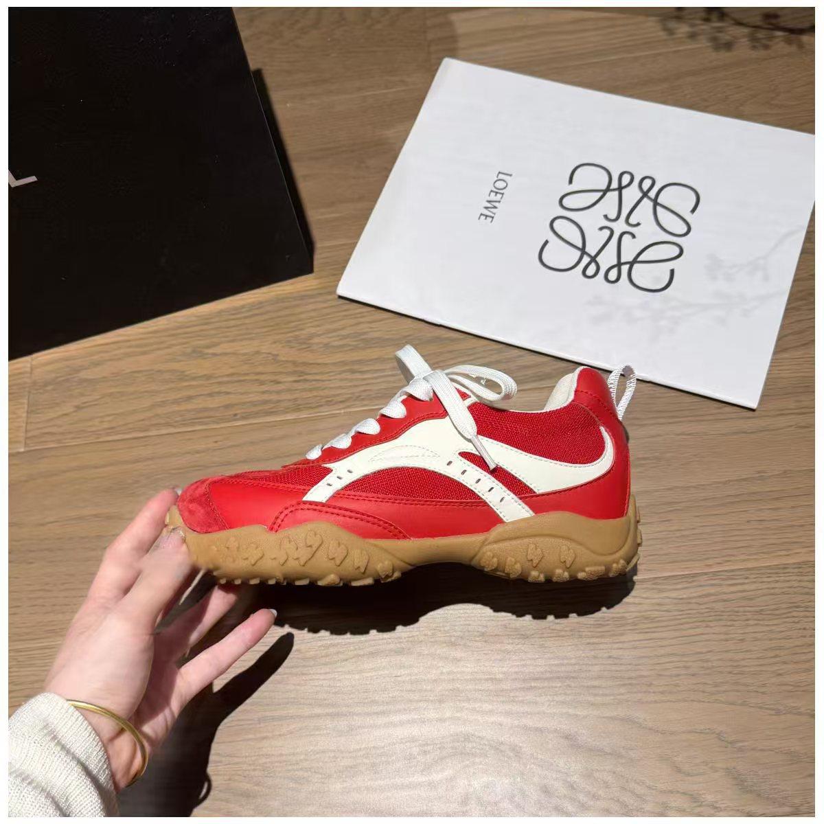 Thick sole 7cm height increase women s summer mesh breathable small casual sports shoes 40 червоний
Thick sole 7cm height increase women s summer mesh breathable small casual sports shoes 40 червоний