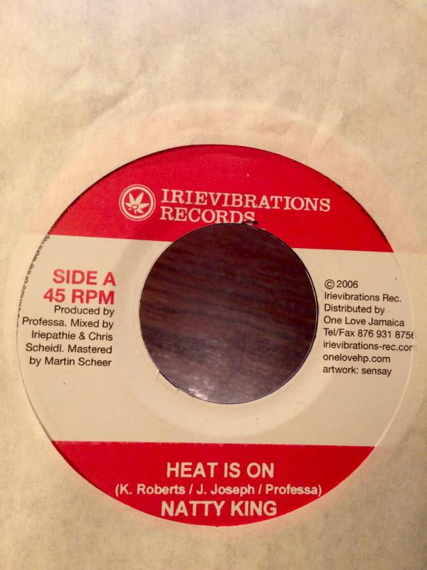 7inch Record NATTY KING / BLACK DILLINGER - Heat Is On / I Promise NONE Irievibrations 2006 Jamaica Reggae, Ska & Dub Used
7inch Record NATTY KING / BLACK DILLINGER - Heat Is On / I Promise NONE Irievibrations 2006 Jamaica Reggae, Ska & Dub Used