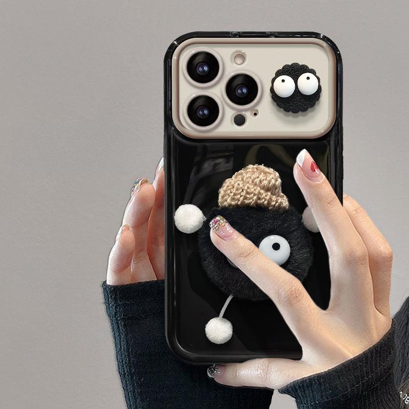 Плюшевая кукла-уголек, подходящая для чехла для мобильного телефона Apple 16pro с большим окном, 15 с полной защитой от падений, 14 из мягкого силикона 13/12 Redmi Note 9 Pro
Плюшевая кукла-уголек, подходящая для чехла для мобильного телефона Apple 16pro с большим окном, 15 с полной защитой от падений, 14 из мягкого силикона 13/12 Redmi Note 9 Pro