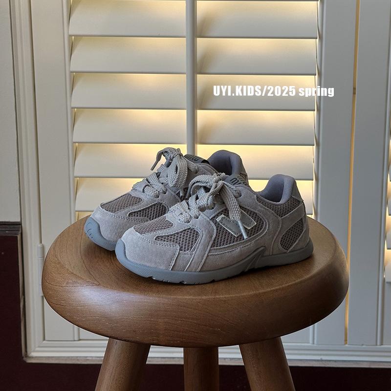 Classmate 2025 autumn new children s retro lightweight moral training shoes boys and girls comfortable versatile casual sports shoes 37 yards inner length 23cm серый
Classmate 2025 autumn new children s retro lightweight moral training shoes boys and girls comfortable versatile casual sports shoes 37 yards inner length 23cm серый