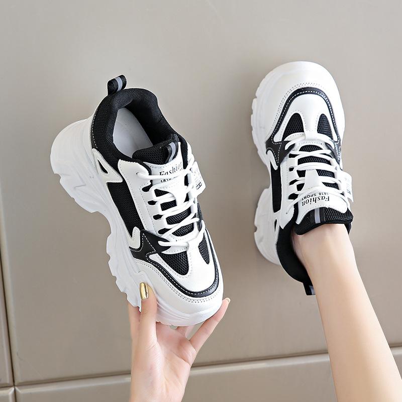 Mesh dad shoes 2024 spring and autumn new fashion Korean version of women s sports shoes heightened platform casual women s single shoes 35 білий
Mesh dad shoes 2024 spring and autumn new fashion Korean version of women s sports shoes heightened platform casual women s single shoes 35 білий