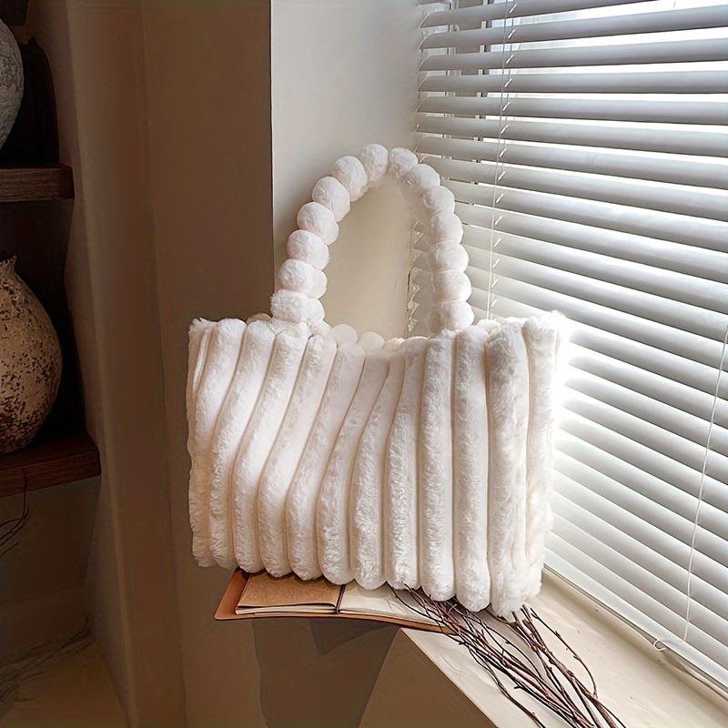 Luxurious Autumn Winter Plush Tote Bag - Soft,Striped Faux Fur Shoulder Bag with Comfortable Handheld Strap - Perfect бежевый
Luxurious Autumn Winter Plush Tote Bag - Soft,Striped Faux Fur Shoulder Bag with Comfortable Handheld Strap - Perfect бежевый