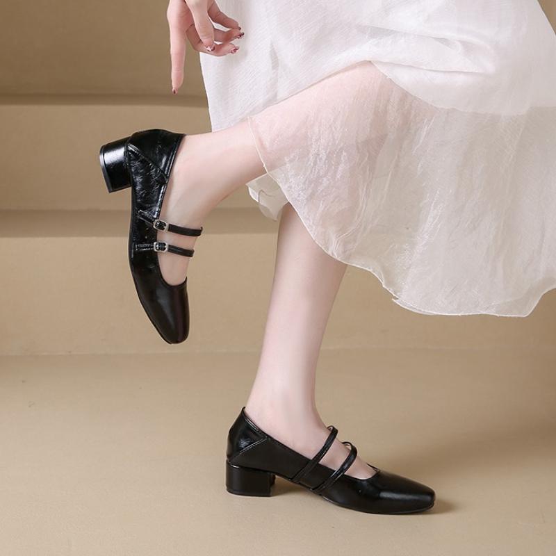 Fashion New Square Toe Marie Janes Shoes Women Shallow Heeled Sandals Woman Slippers Soft Leather Summer Trend Dress Chunky Pumps Mujer 35 чёрный
Fashion New Square Toe Marie Janes Shoes Women Shallow Heeled Sandals Woman Slippers Soft Leather Summer Trend Dress Chunky Pumps Mujer 35 чёрный
