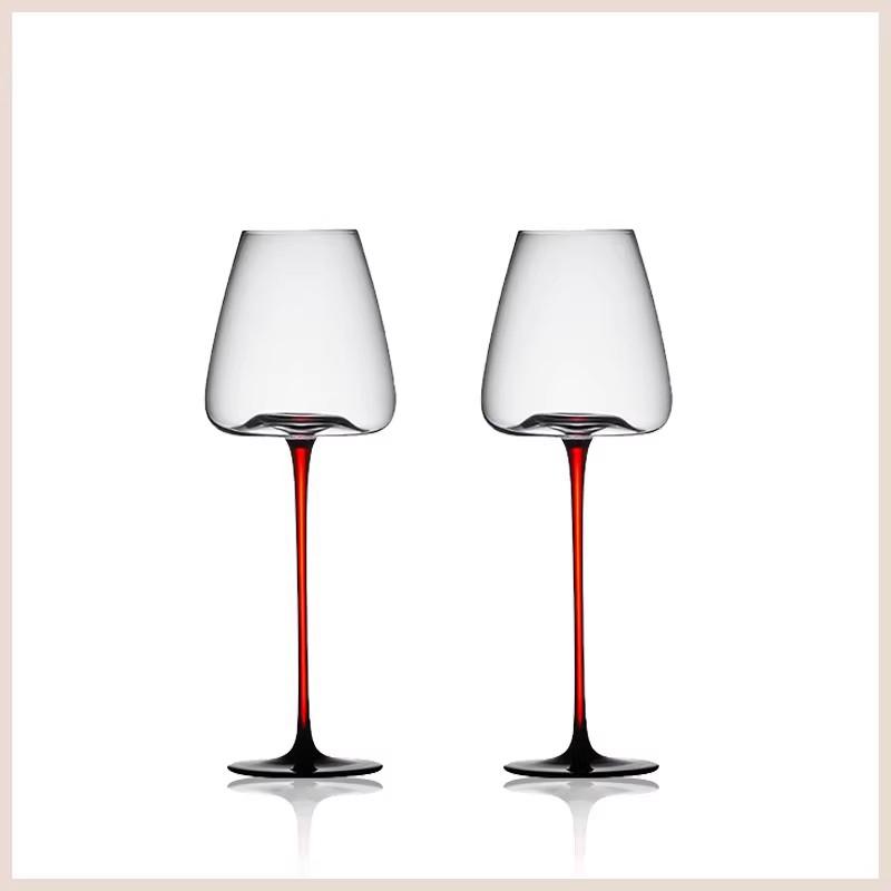700ml Large Capacity Burgundy Red Wine Glass Black Bow Tie Red Rod Crystal High-End Goblet for Fine Dining And Special Occasions
700ml Large Capacity Burgundy Red Wine Glass Black Bow Tie Red Rod Crystal High-End Goblet for Fine Dining And Special Occasions