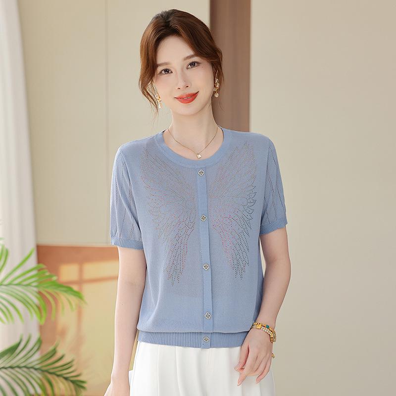 Elegant Rhinestone Knit Top - Cool, Breathable T-Shirt for Moms, 2026 Summer Style, Versatile for Middle-Aged & Elderly Women 110 (42.5-50 kg) синий
Elegant Rhinestone Knit Top - Cool, Breathable T-Shirt for Moms, 2026 Summer Style, Versatile for Middle-Aged & Elderly Women 110 (42.5-50 kg) синий